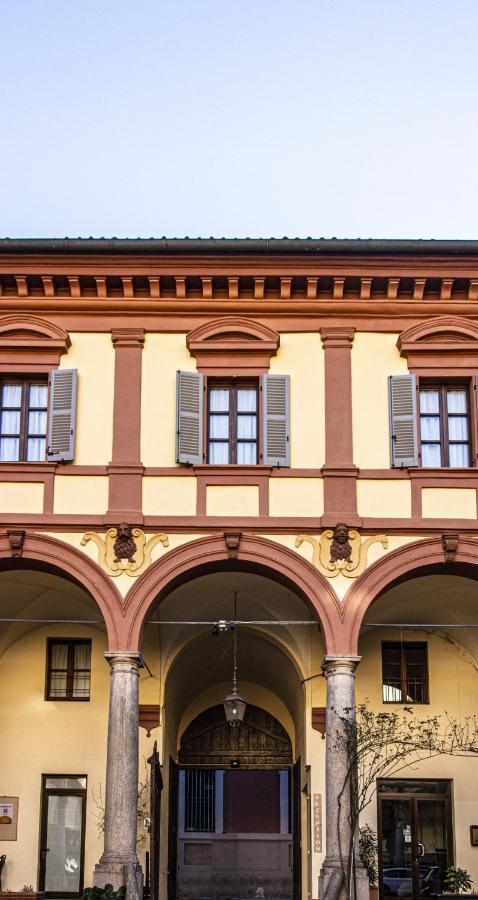 Hotel Tornielli 9 By Lvg Hotel Collection Novara Exterior foto
